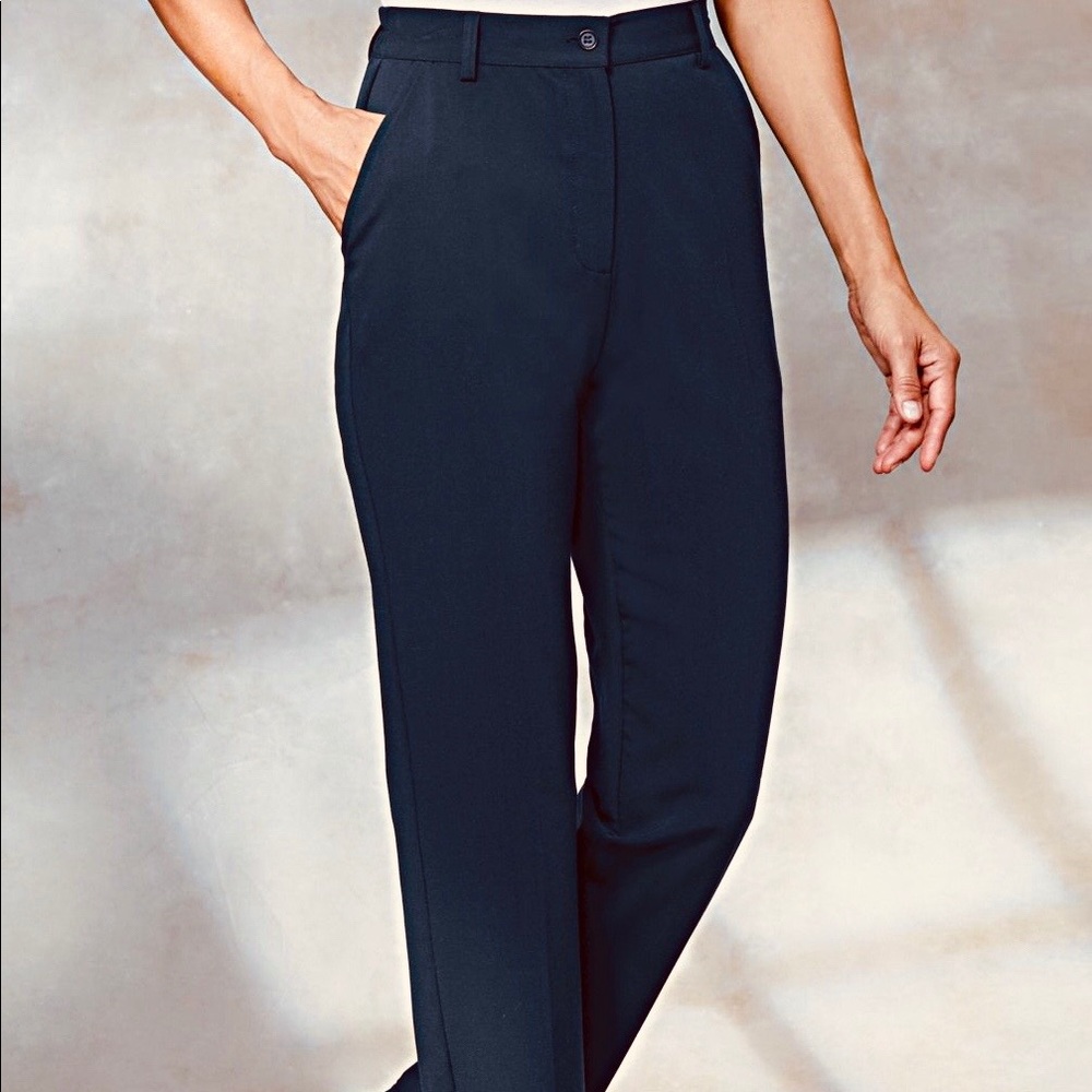 Sag Harbor trousers navy blue size 8